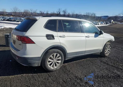 2018 Volkswagen Tiguan S z USA, uszkodzony, nr VIN 3VV0B7AX2JM046475